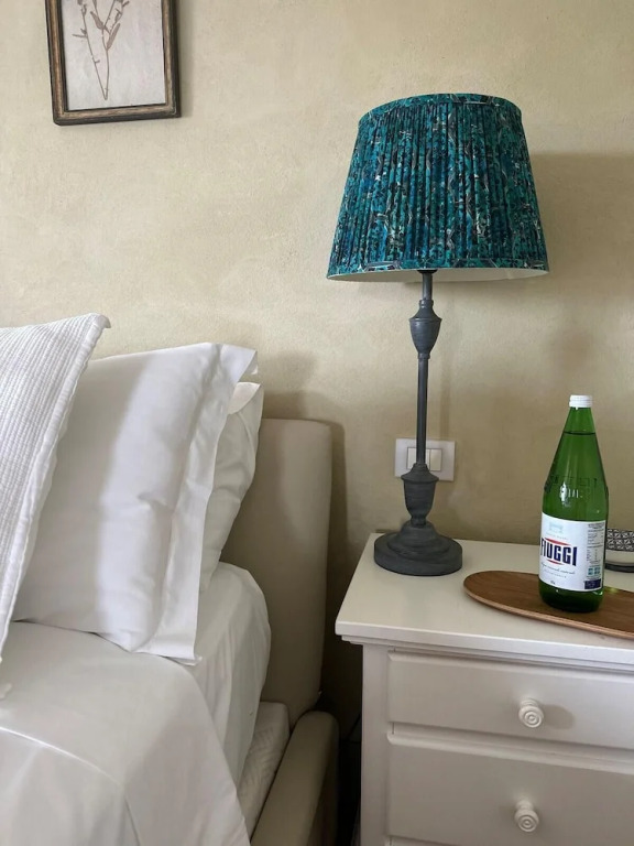 Luxury 6-bed Tuscan Villa near Lucca and Florence