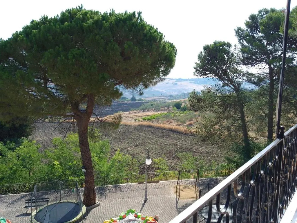 L'Albero Amico