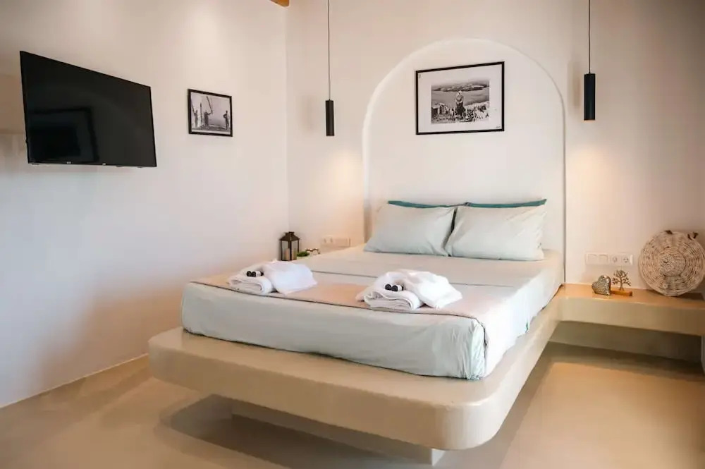 Assyr Getaway - Santorini Cozy Cycladic Retreat