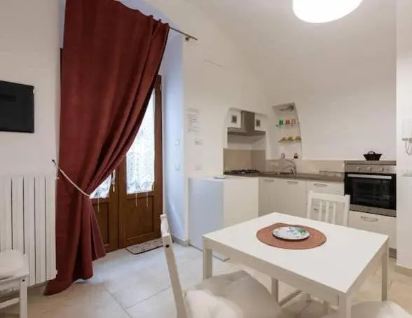 AFFITTACAMERE VICOLO 9
