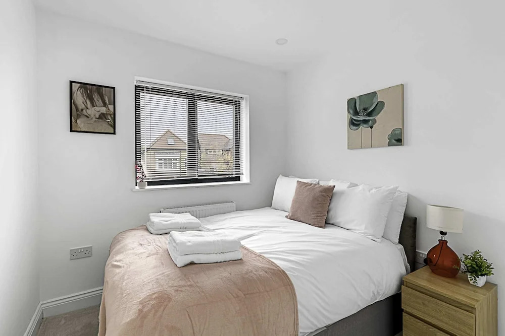 Beautiful 3 Bed Abode in Hanwell