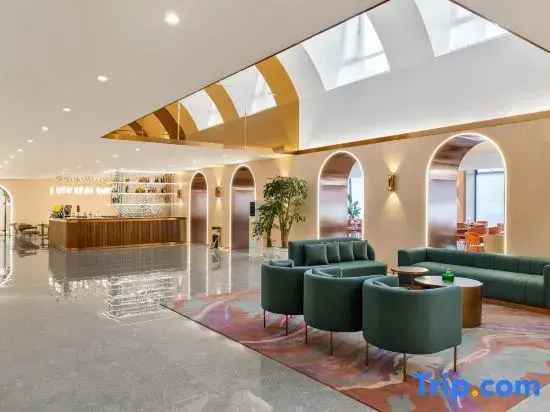 Zhonglian Platinum Minshan Hotel
