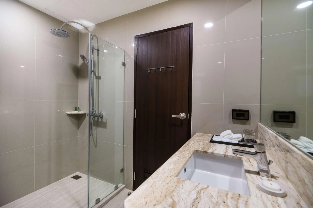 SureStay Plus by Best Western Sukhumvit 2