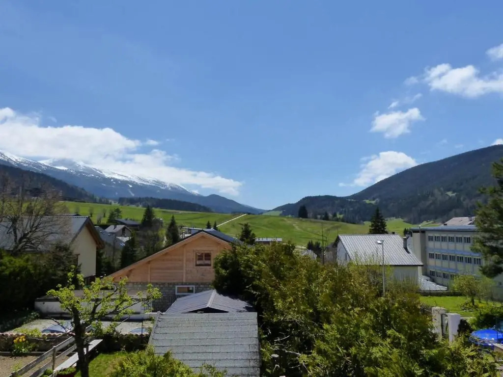 Charmant appartement fonctionnel près du centre bourg, balcon et parking gratuit - FR-1-548-2