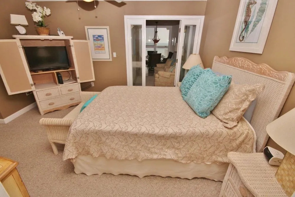 The Smyrna Beach Club 808A Apartment 1