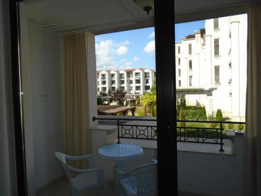 Nedevs Apartments in Kavatsi Area