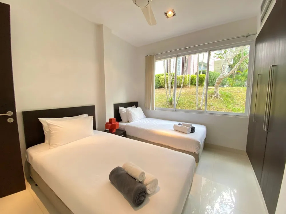 Kamala Hills 3 Bedroom Condo
