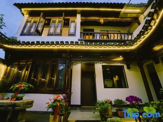 Youmi Manju · Huizhou Style Light Luxury and Beautiful Stay by the South Lake