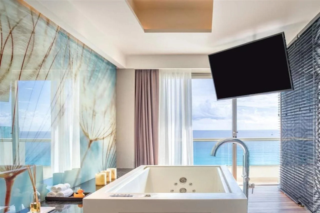 Live Aqua Cancun