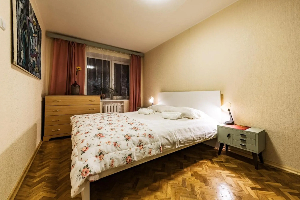Cozy Apartment in Kaunas with Free Parking