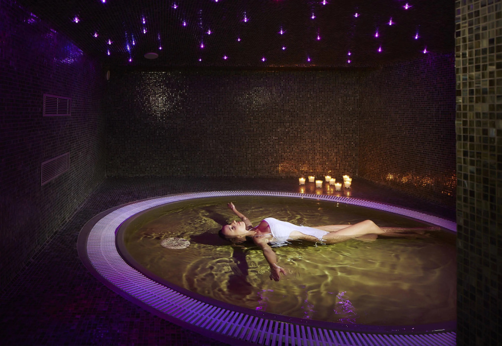 Alcazar Hotel & SPA