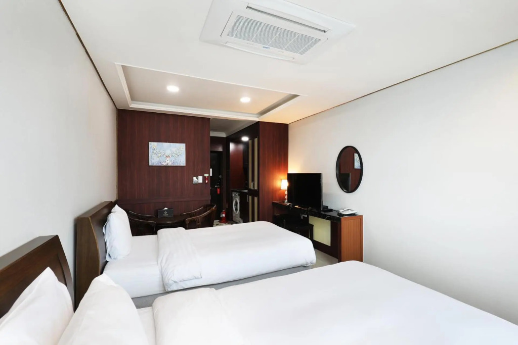 InterСity Seoul Hotel
