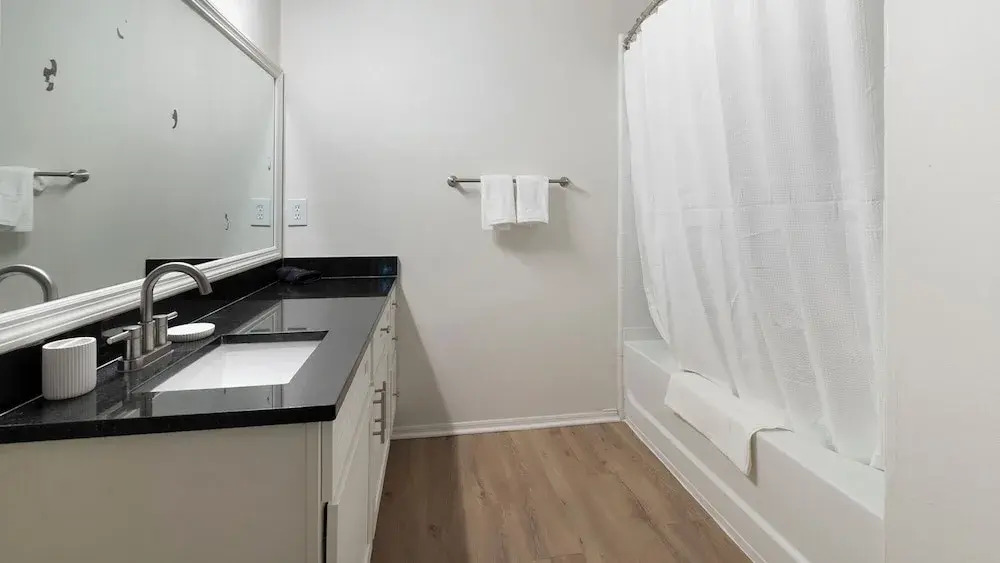 Landing Apartments Jacksonville - Southside