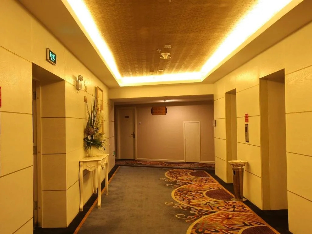 Hong He Hotel(昆明红河宾馆（火车站店）)