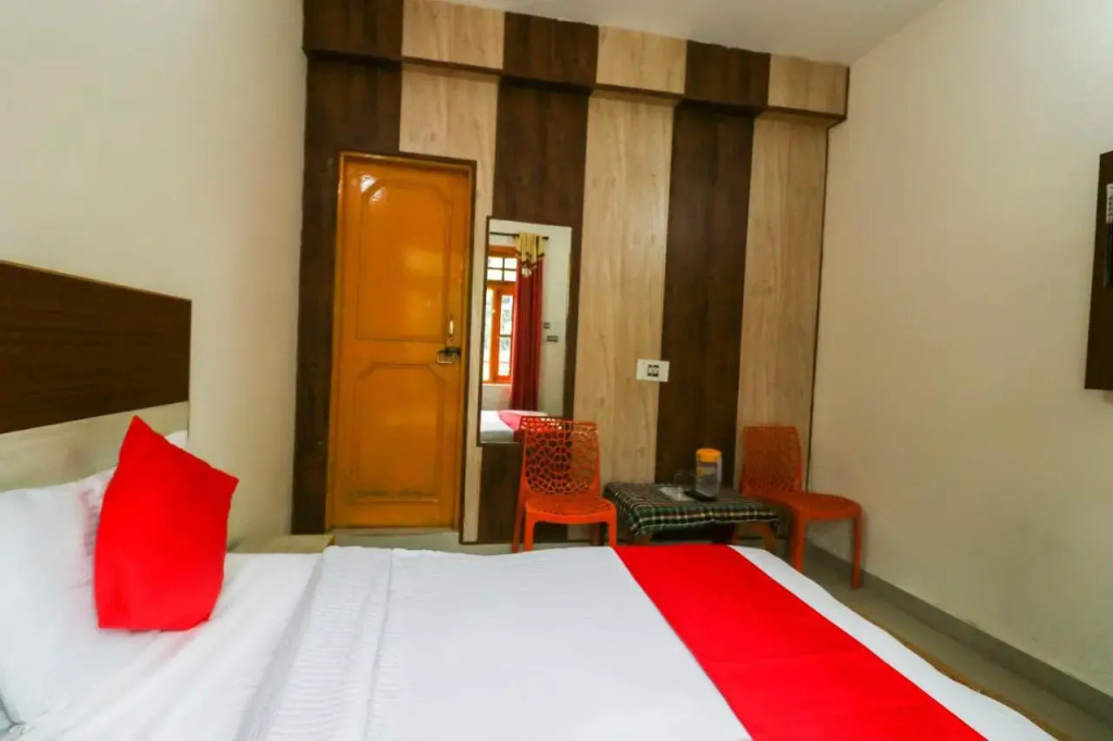 OYO 64248 Hotel Green View
