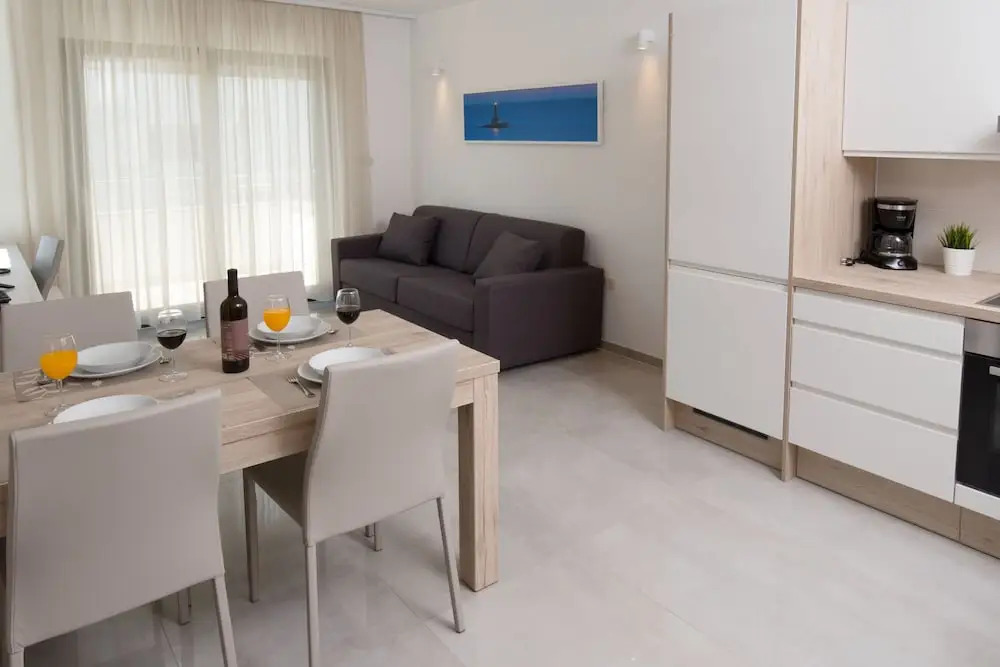 Aparthotel Punta Blu - POOL & SPA