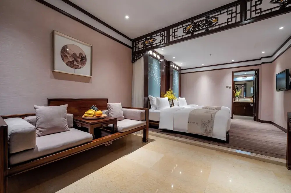 Lijiang   Duofu  Resort  Hotel