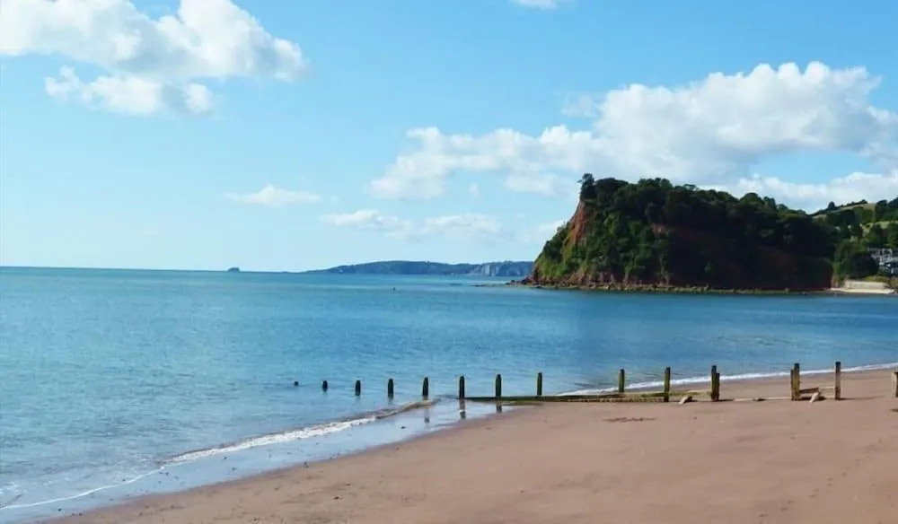 Riviera Apartments - Five Stylish Penthouse Apartments with Unrivalled Sea Views of Teignmouth, Shaldon, The Jurassic Coastline & The Teign Estuary