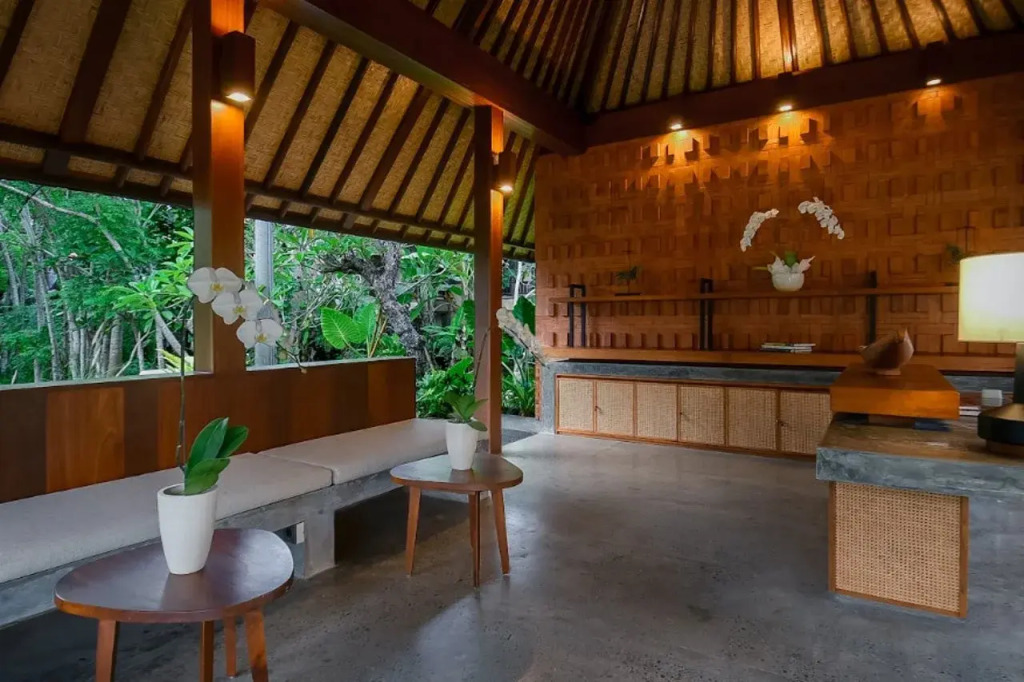 JAPA Suites & Villas
