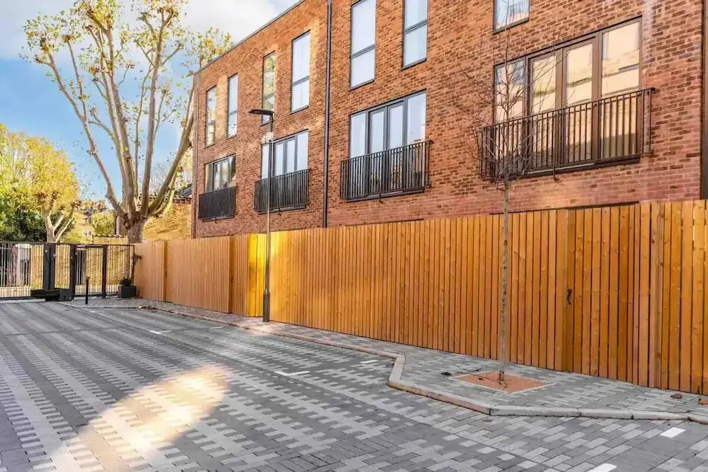 London Oasis - Spacious 4 Bedroom House