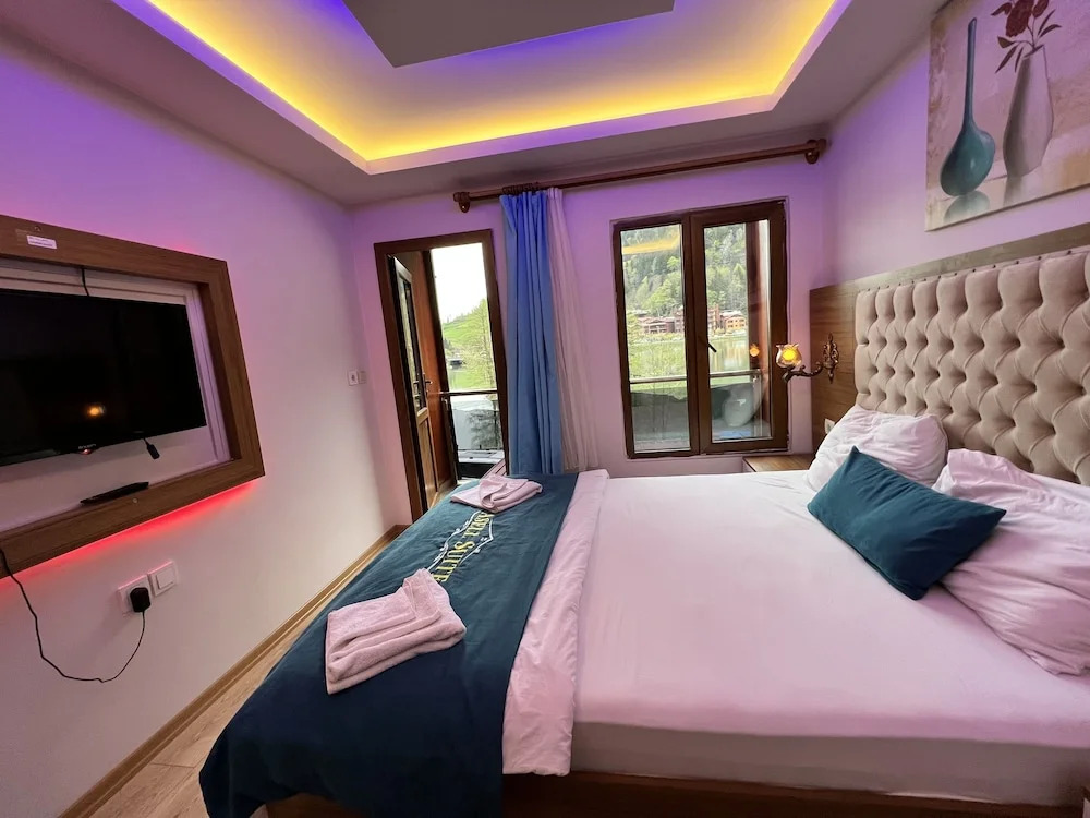 Asell Suite