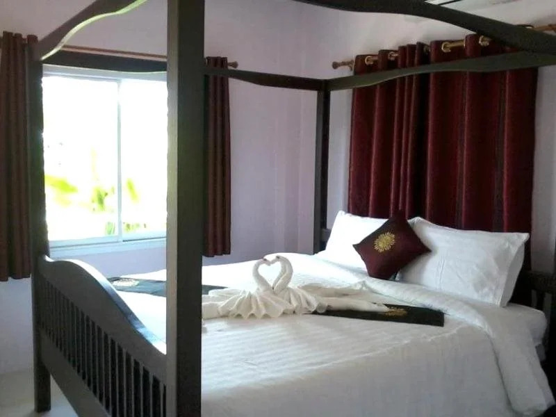 Tanaporn Resort