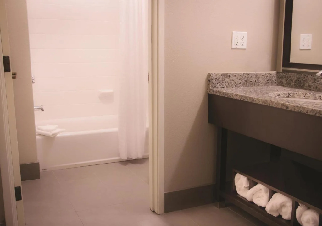 Best Western Plus Kalispell/Glacier Park West Hotel & Suites