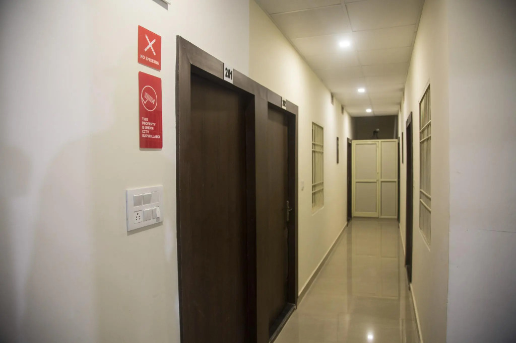 Collection O 9123 Baghban Residency