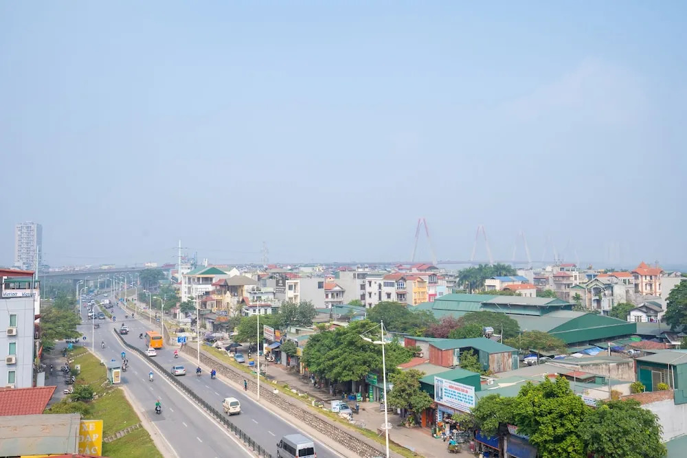 Ho Sen Xanh Hotel