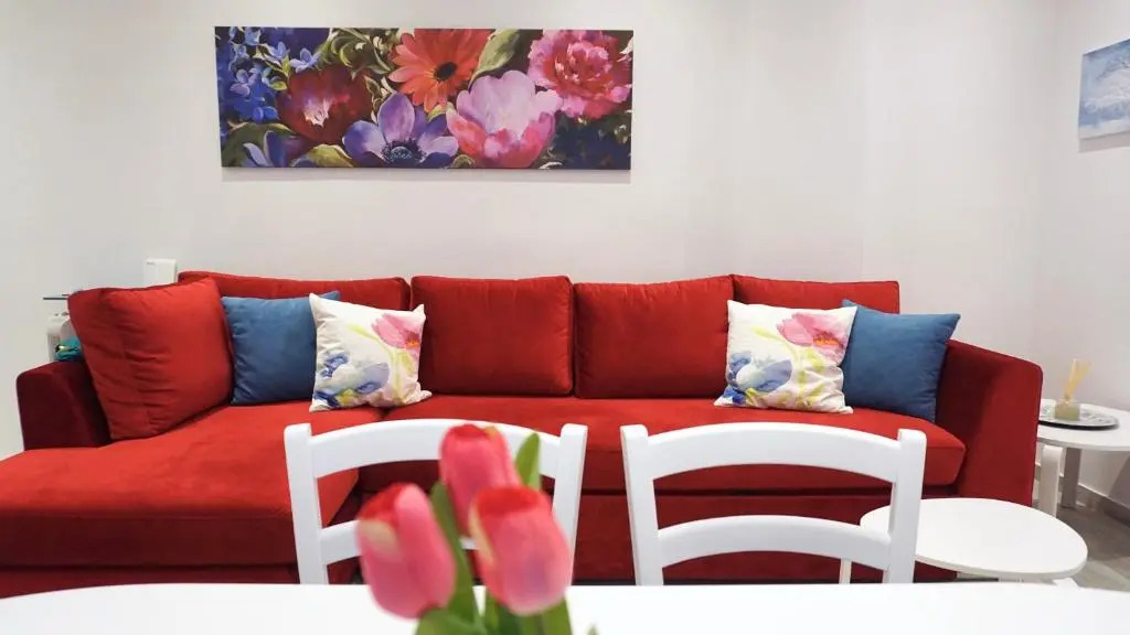 Vibrant & Cozy Apt in Athens