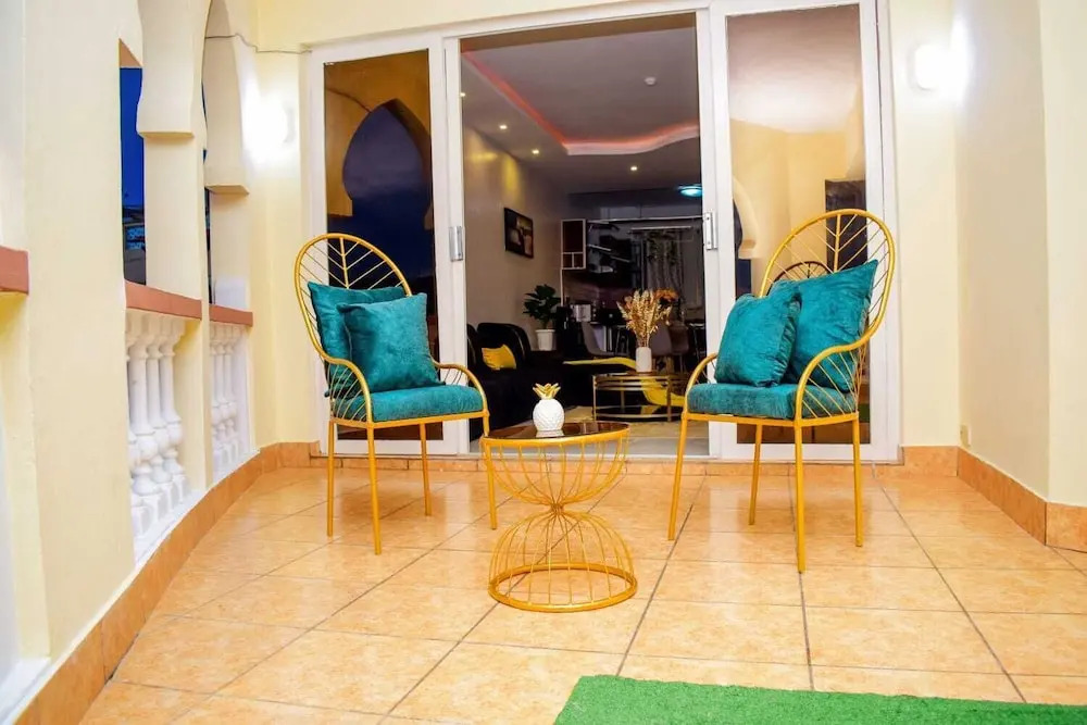 Eden Beach Resort Apartments