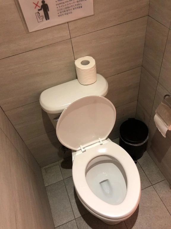 4Plus Hostel