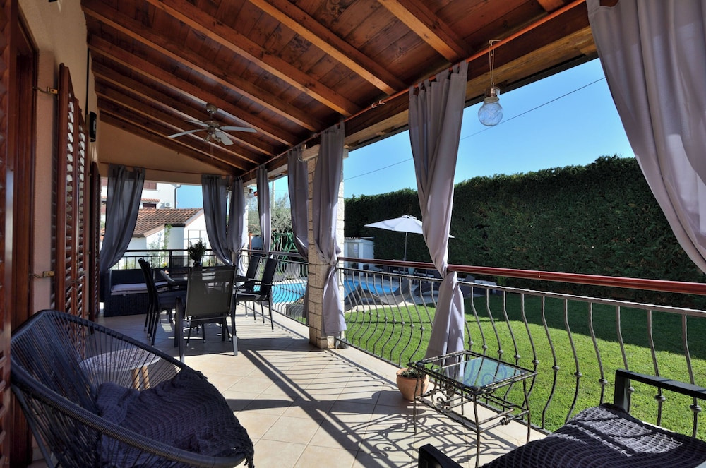 Villa Mia