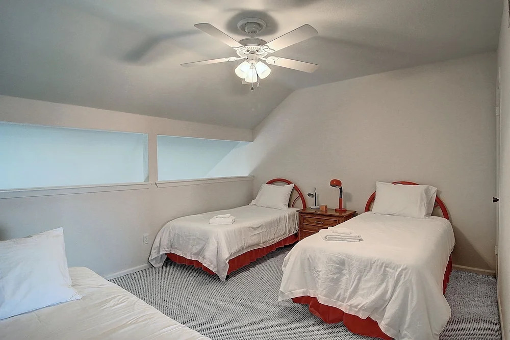 El Cortez Miniums #112 3 Bedroom Condo