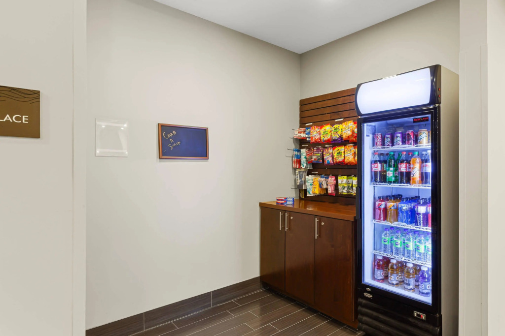 Comfort Inn & Suites