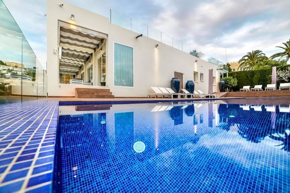 Villa Carlota