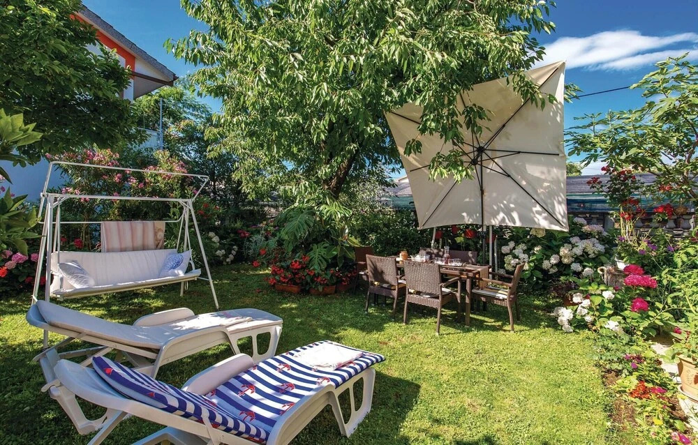 Beautiful Home in Matulji With Wifi and 2 Bedrooms