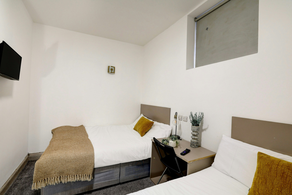 Belvilla Ilford Station Hotel, 4 min from Elizabeth line