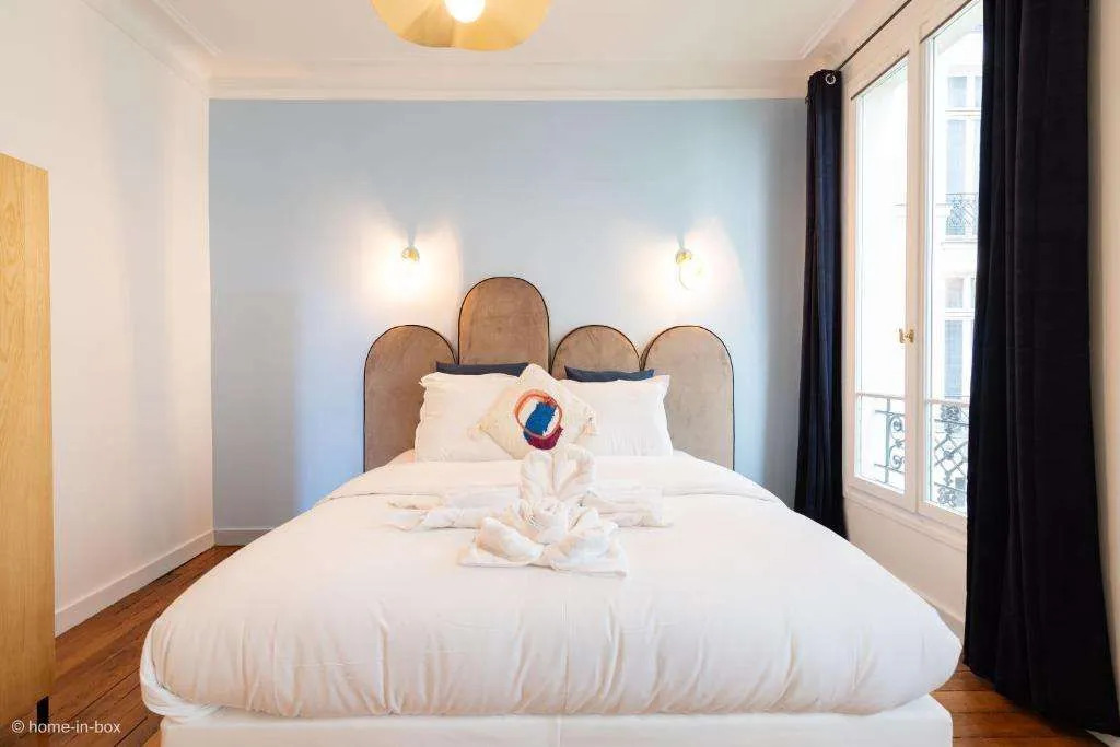 HotelHome Paris 16