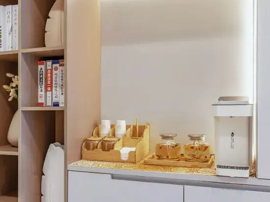 Home Inn·neo (Nanning Qingxiu Wanda Dongge Road Metro Station Branch)