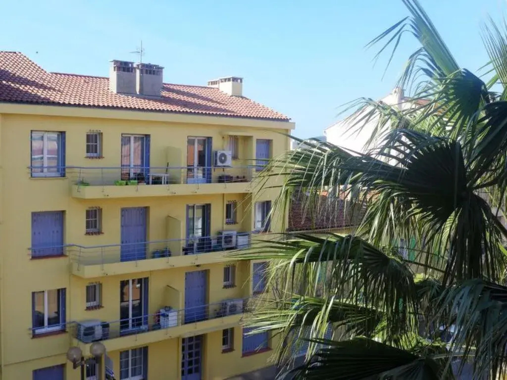 Rental Apartment Rsidence Boutin - Le Lavandou 2 bedrooms 4 persons - POP 19190
