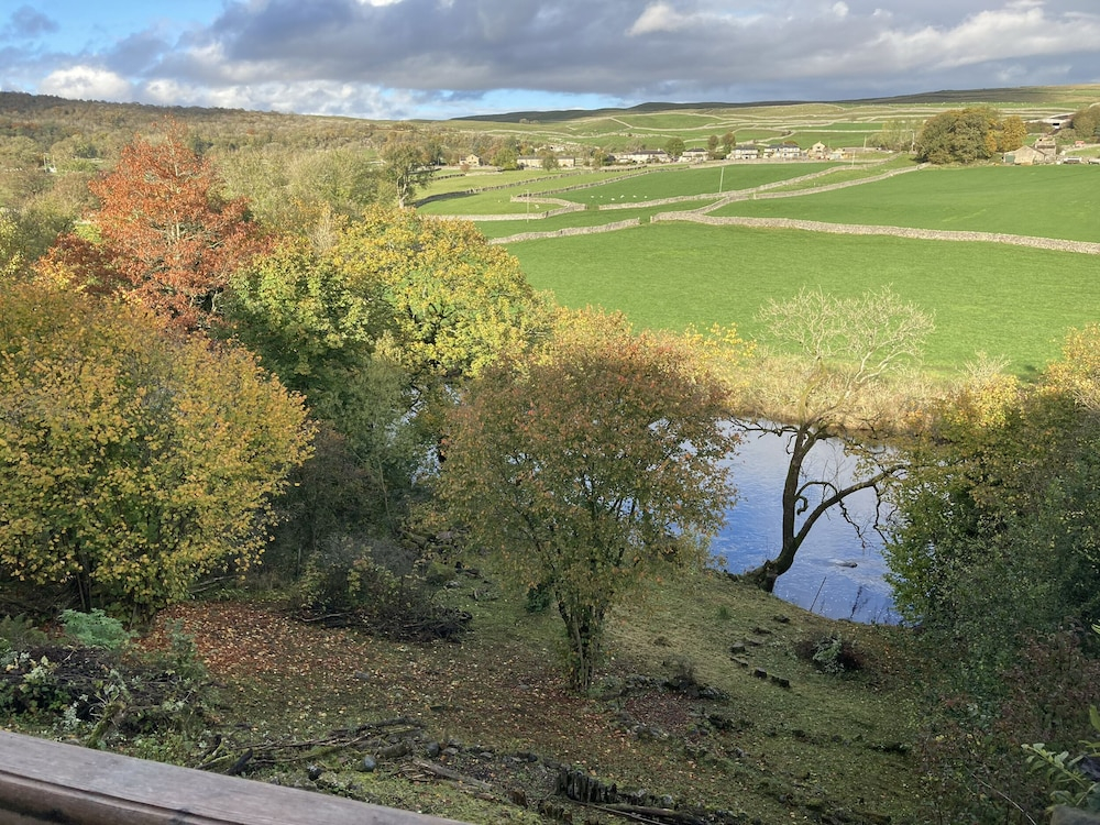 The Sett on The Wharfe