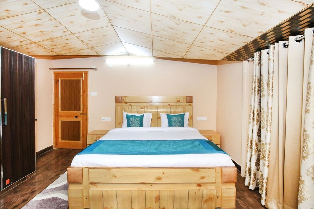 OYO 10863 Home Nature Walk 2BHK