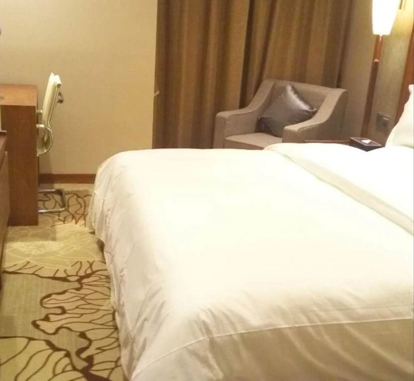Xi'an Ease Hotel