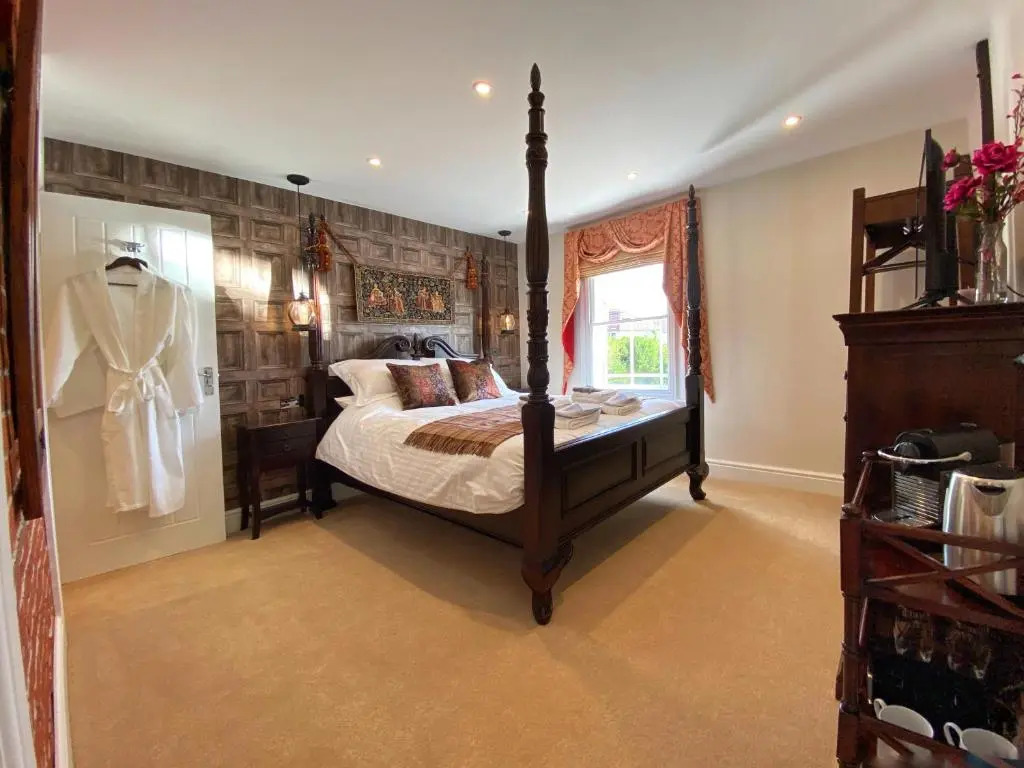 Hambrook House Canterbury - NEW luxury guest house with ESPA Spa complex
