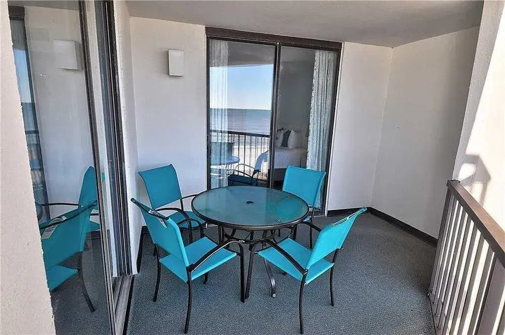Crescent Sands I D5 3 Bedrooms 3 Bathrooms Condo