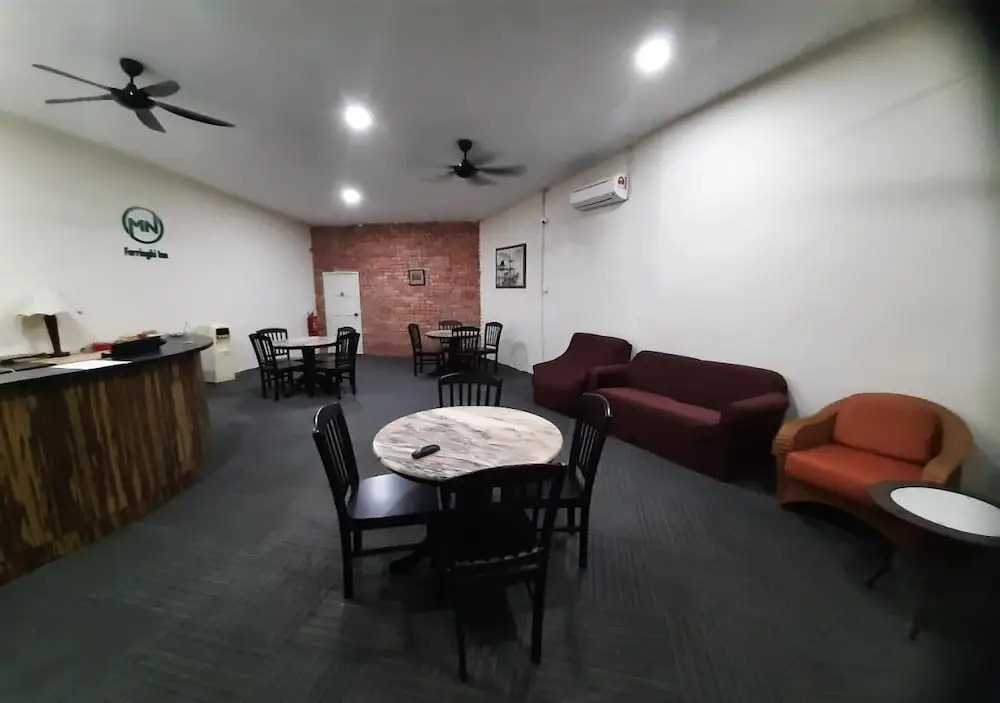 MN Ferringhi Inn
