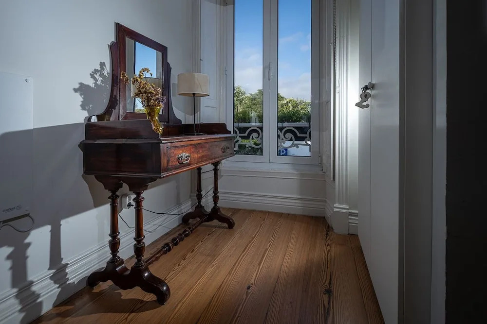 In53 Guest House