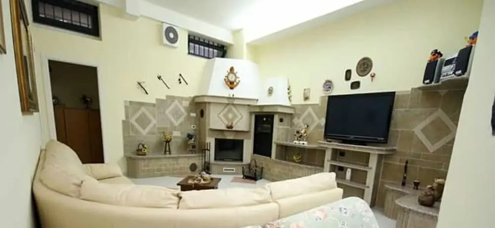 Loggia Holiday