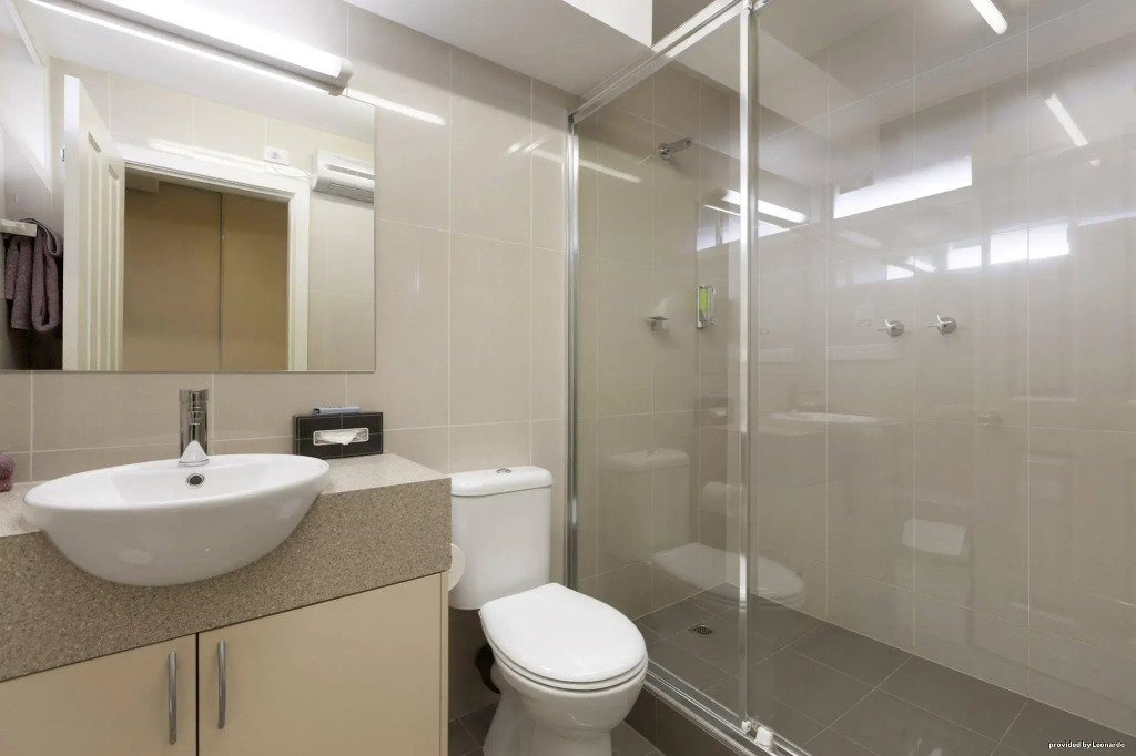 Melbourne's Princes Park Motor Inn